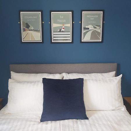 Bay House Bed & Breakfast Totland  ภายนอก รูปภาพ